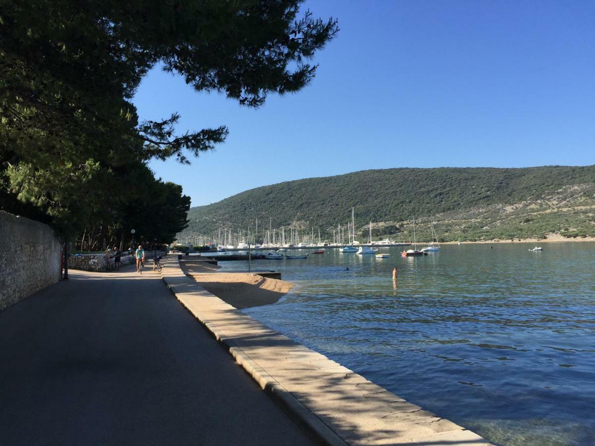 Apartman Nekic Cres Bagian luar foto